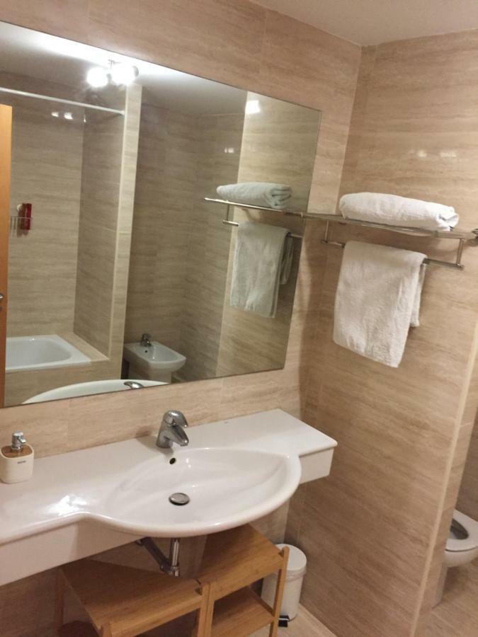 Elise Sun Beach Кембрилс Екстериор снимка